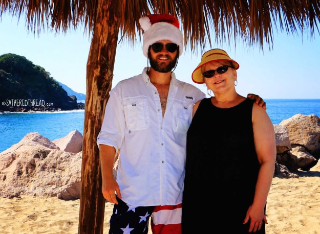 #Feliz Navidad_Neil & mom