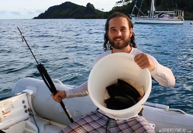 taravai-gambiers_spearing-success