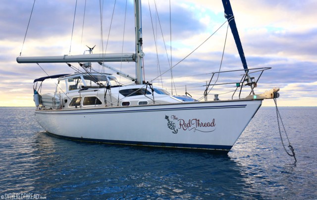 raivavae_red-thread-on-the-hook